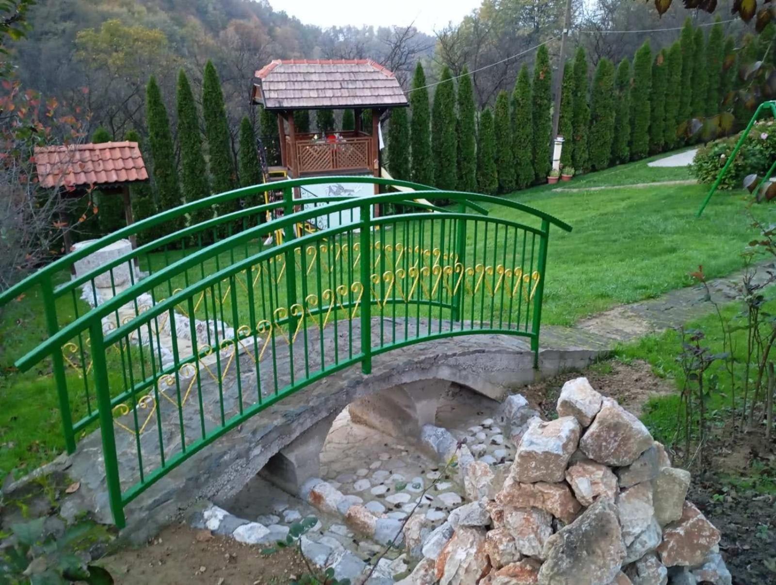 Holiday Home Pharaoh Visoko Eksteriør bilde
